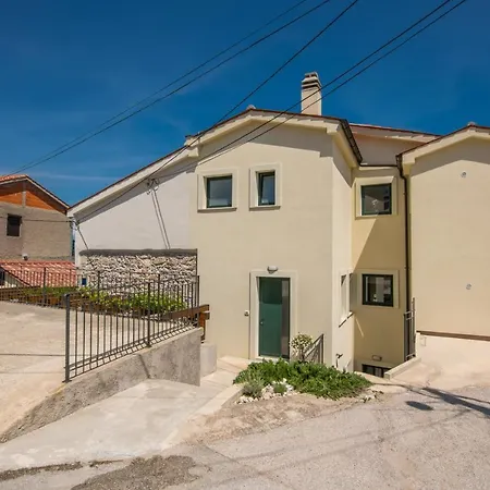 Nevera 2 Apartman Vrbnik (Primorje-Gorski Kotar)