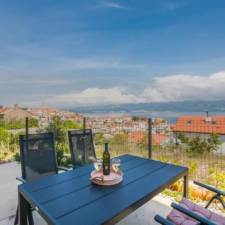 Nevera 2 Apartman *