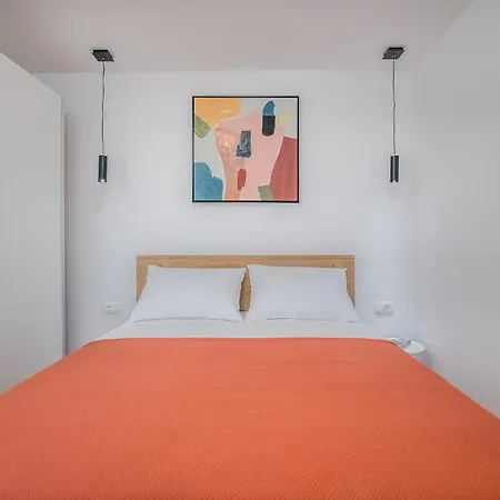 Nevera 2 * Vrbnik (Primorje-Gorski Kotar)